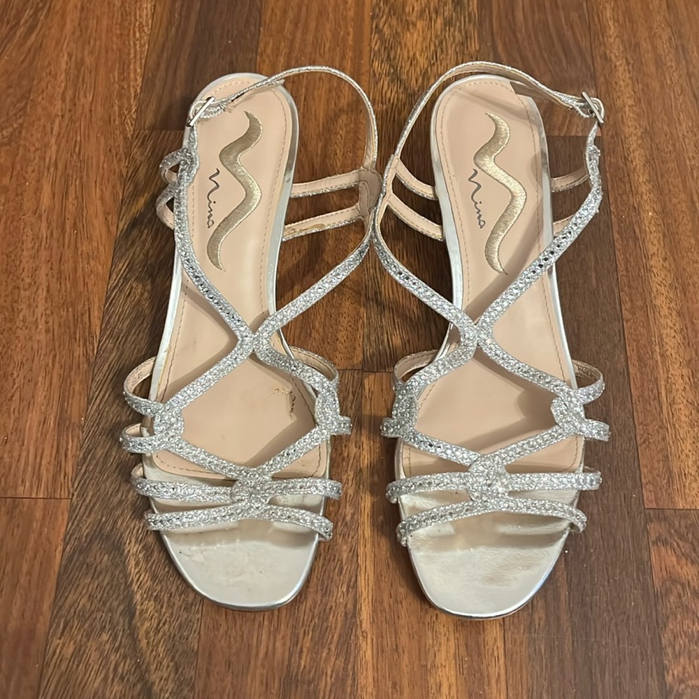 Dress shoes